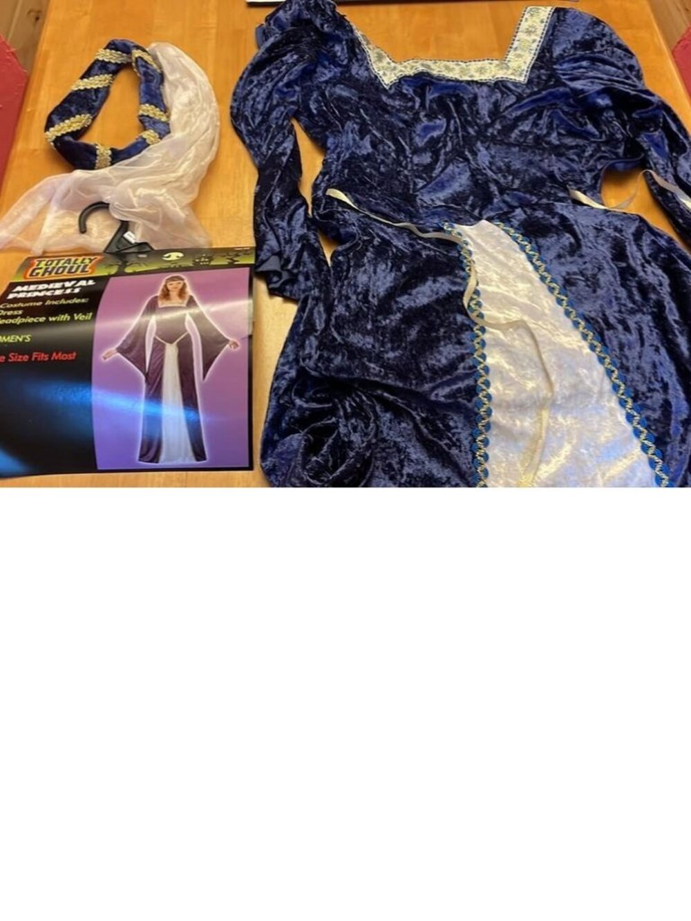 Medieval Costume Woman Size S-M Stretchy One Size